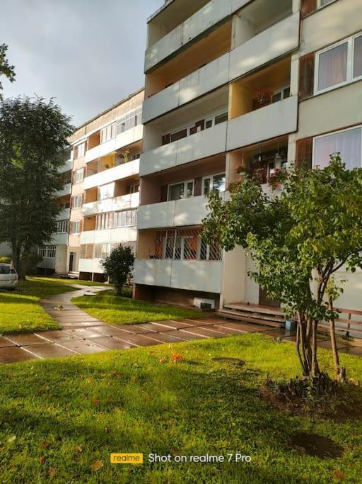Jauks Dzivoklis Ogres Centra Leilighet